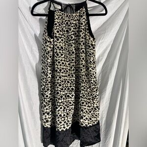 Chic Black and White Geometric Dress